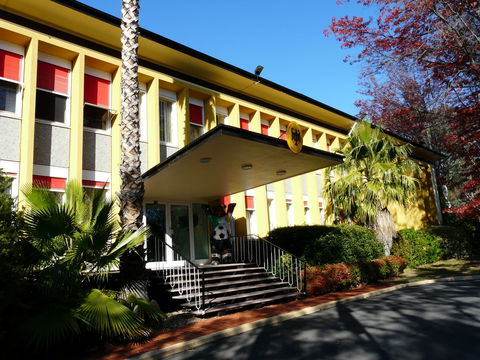 Germany, Embassy Of - Accommodation Gold Coast 0