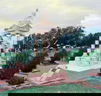 Weeping Mother Memorial - Accommodation Gold Coast