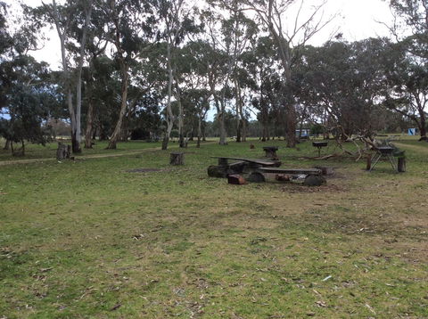 Black Cockatoo Bush Camp - Accommodation Gold Coast 1