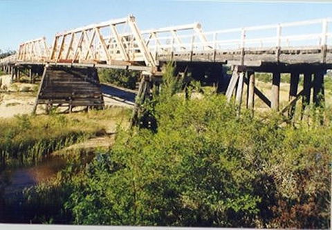 Bulga Bridge Over Wollombi Brook - 1 Gold Coast 0