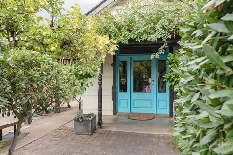 Hawkes General Store - Accommodation Gold Coast 0