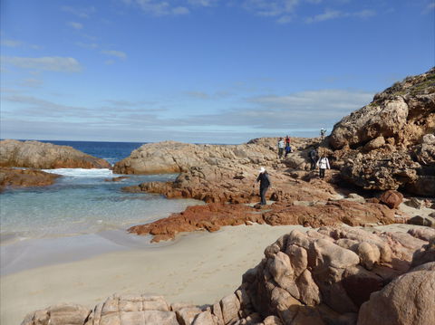 Hillocks Drive - 1 Gold Coast 1