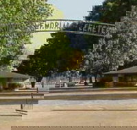 Katherine Cemetery - 1 Gold Coast