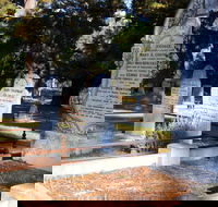 Lucindale Cemetery - Gold Coast 4U