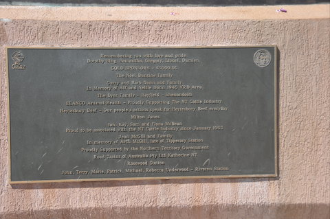 Stockmans Pioneer Memorial Katherine Icon - 1 Gold Coast 2