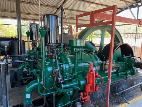 Historical Crossley Engine - Gold Coast 4U 1