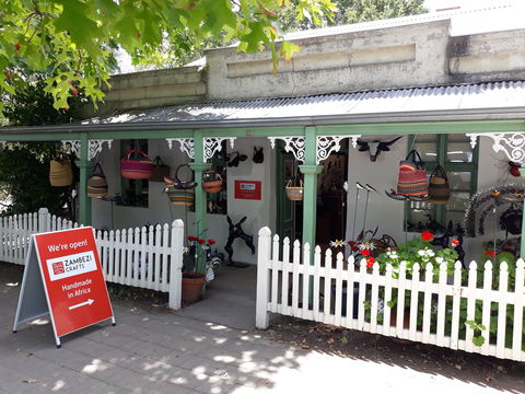 Zambezi Crafts - Accommodation Gold Coast 0