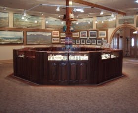 Absaloms Gallery - Accommodation Gold Coast 2