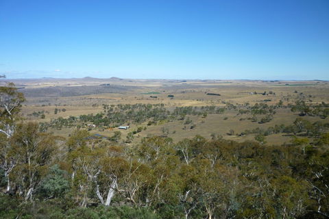 Mount Gladstone - Accommodation Gold Coast 1