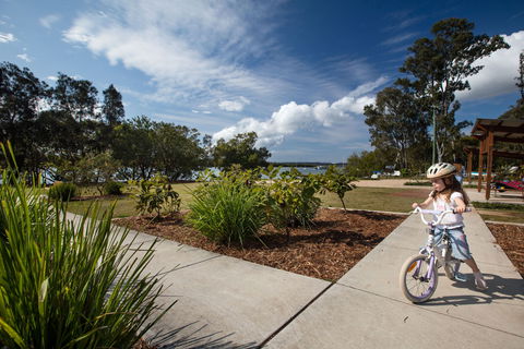 Russell Island (Canaipa) - Accommodation Gold Coast 1