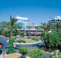 The Whaling Wall - Accommodation Gold Coast