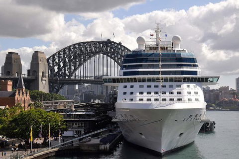 Airport Shuttle Transfer From Sydney Airport To Circular Quay Cruise Terminal - Accommodation Gold Coast 0