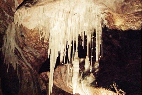 Jenolan Caves: Imperial-Diamond Cave Tour - Accommodation Gold Coast 1