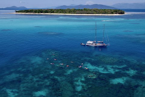 2-Day Great Barrier Reef Combo: Green Island Sailing And Outer Reef Snorkel Cruise - Accommodation Gold Coast 0