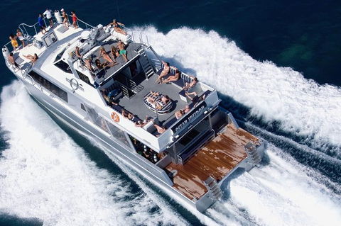 2-Day Great Barrier Reef Combo: Green Island Sailing And Outer Reef Snorkel Cruise - Accommodation Gold Coast 6
