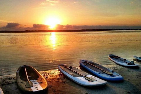 Early Morning Weekend Paddleboard Special - Accommodation Gold Coast 3