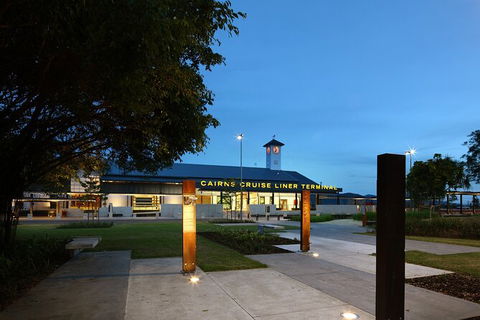 Cairns Airport Private Chater Transfer - Accommodation Gold Coast 5