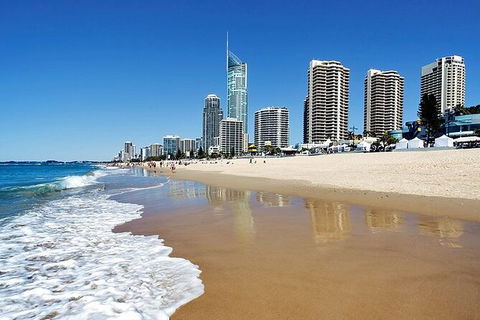 Gold Coast Airport Transfers : Gold Coast City To Airport OOL In Luxury Car - Accommodation Gold Coast 6