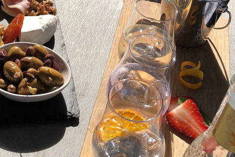 Red White & Brew - Wine, Gin & Beer Tour With Tastings From Adelaide - Gold Coast 4U 7