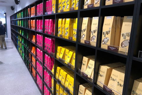 Red White & Brew - Wine, Gin & Beer Tour With Tastings From Adelaide - Gold Coast 4U 2