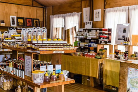 Gourmet Food And Wine 4WD Tour In Kangaroo Island - 1 Gold Coast 4