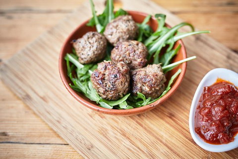 Family Lunch - Tapas And Wine For 4 People - Accommodation Gold Coast 6
