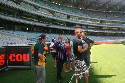 Ultimate Sports Lovers Bus Tour Of Melbourne - Accommodation Gold Coast 3