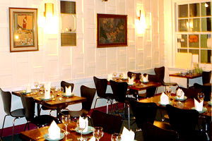 Ing Doi - Accommodation Gold Coast 0