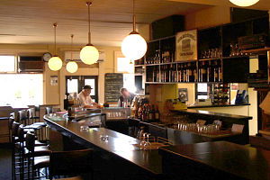 Percy's Bar And Bistro - Accommodation Gold Coast 0