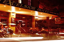 Excelsior Hotel - 1 Gold Coast 0