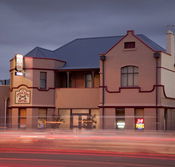 Cross Keys Hotel - Accommodation Gold Coast