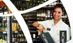 The International Hotel - Accommodation Gold Coast 3