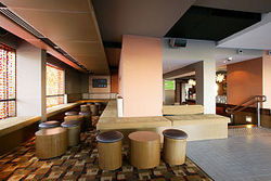 The Fringe Bar - Accommodation Gold Coast 2
