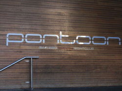 Pontoon Bar - 1 Gold Coast 1