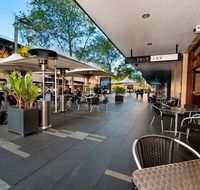 Ship Inn - 1 Gold Coast