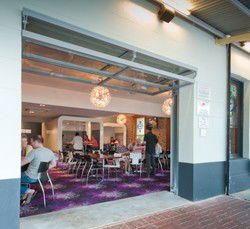 Arab Steed Hotel - Accommodation Gold Coast 3