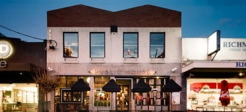 Public House - Accommodation Gold Coast 0