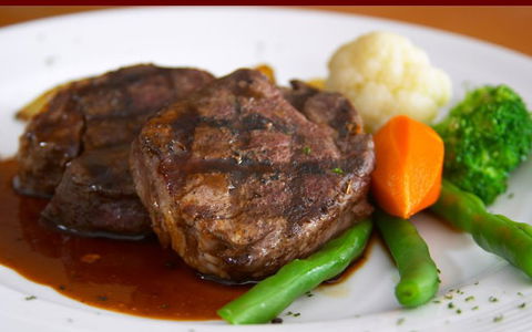 R. G. Mcgees Hotel Restaurant - Accommodation Gold Coast 0