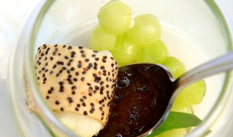 Saveur Restaurant - Gold Coast 4U 0