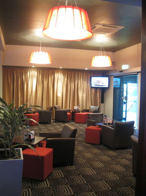 Cleveland Tavern - Accommodation Gold Coast 7