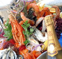 The Lazy Lobster - Accommodation Gold Coast