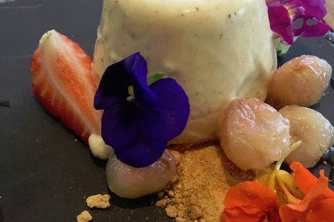 MRepublic Restaurant, Bar And Lounge - Accommodation Gold Coast 2