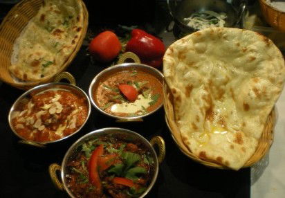 Tandoor & Curry Hut Indian Restaurant - Accommodation Gold Coast 0