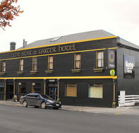 Star  Garter Hotel - Accommodation Gold Coast