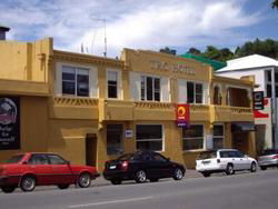 TRC Hotel - Accommodation Gold Coast 1