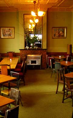 Union Club Hotel - Accommodation Gold Coast 2
