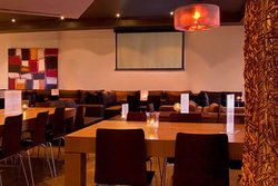 The Lounge Hotel - Accommodation Gold Coast 2