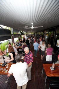 Top End Hotel - Accommodation Gold Coast 3