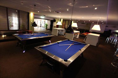Roxy Hotel - Accommodation Gold Coast 1