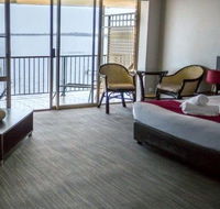 The Beachcomber Hotel - Accommodation Gold Coast